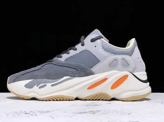 Adidas Boost 700 Yeezy FV9922 'Magnet' v2 0629